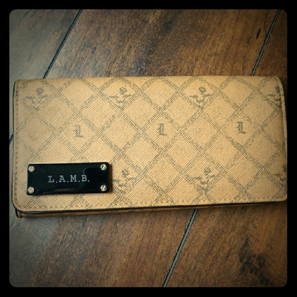 L.A.M.B. Wallet